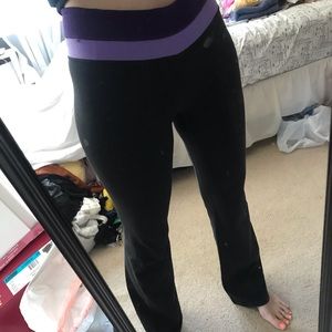 Lululemon yoga pants